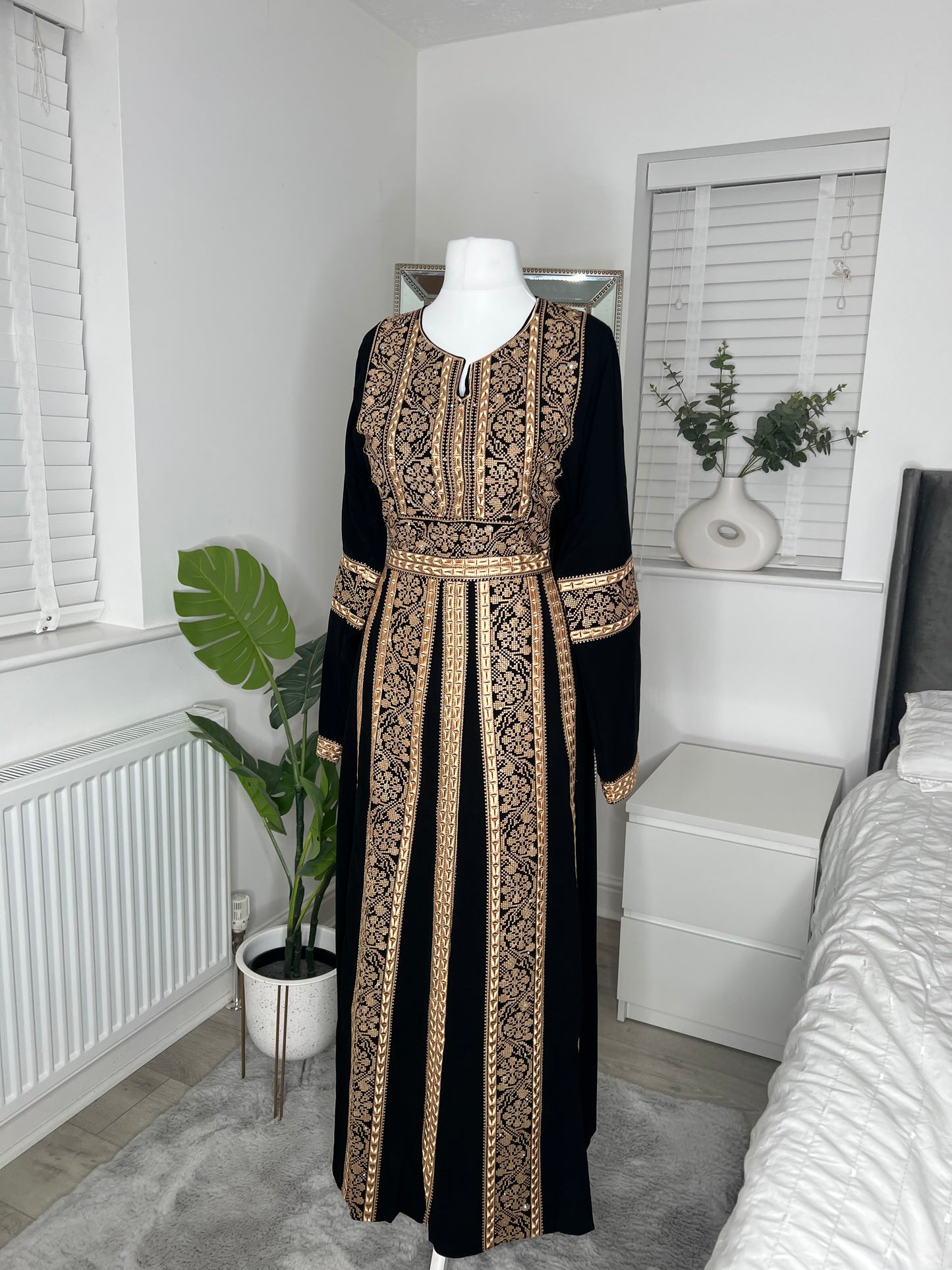 Traditional Shamis