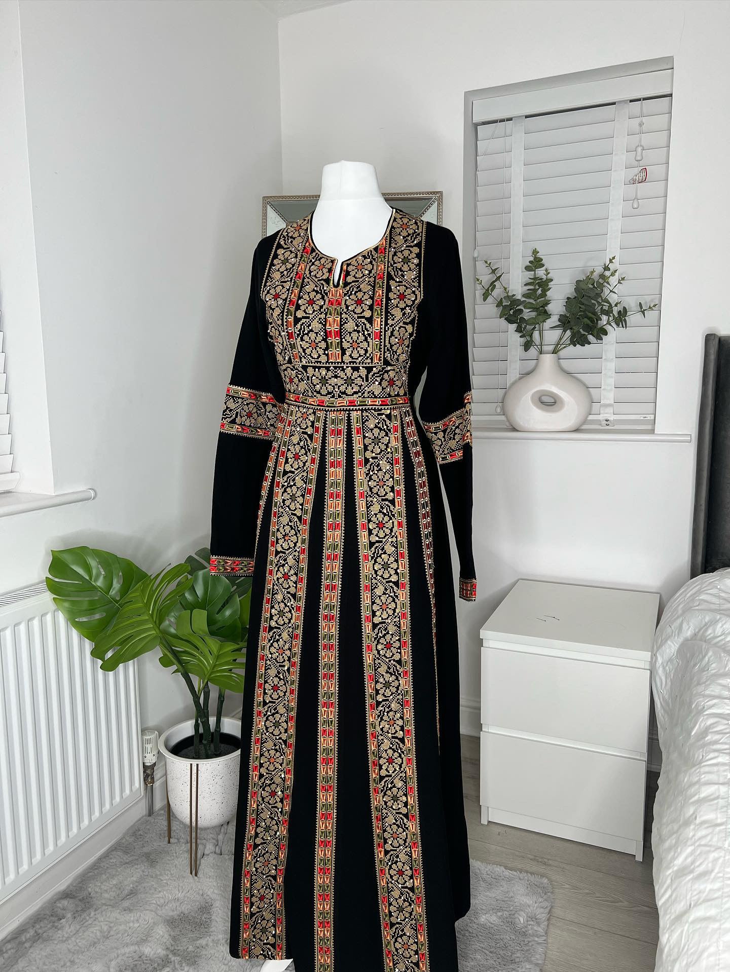 Traditional Shamis